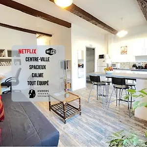Le Grand Lovely Marseille Centre Wifi Netflix , Marseille France